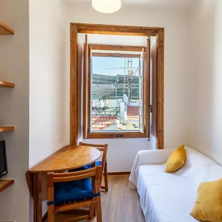 Loft Mouraria-2